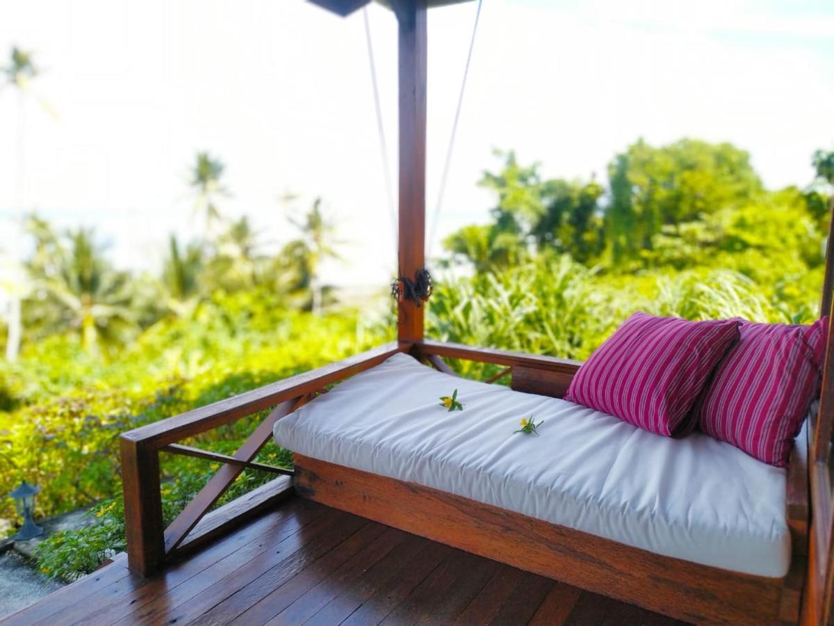 Marind Dive Eco Resort Waha Ngoại thất bức ảnh